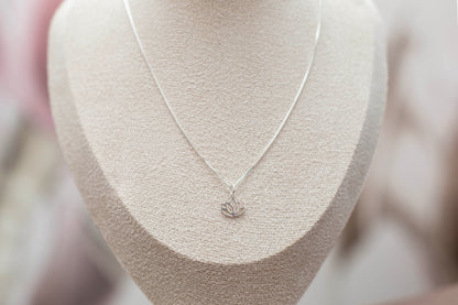 LOTUS FLOWER NECKLACE | SILVER